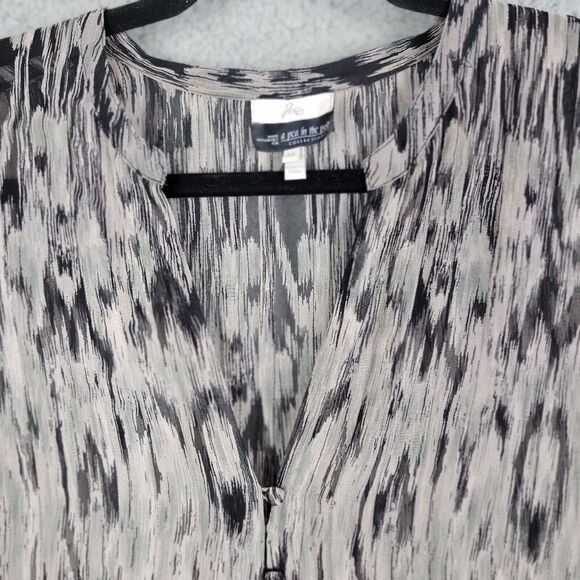 Joie Sheer Cover up Blouse Womens Medium Silk Flowy Black White Button Up Boho - Picture 4 of 14